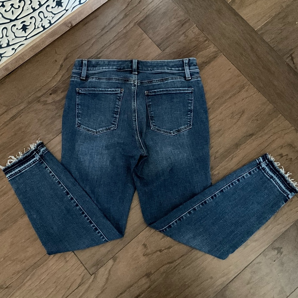 EUC Talbots 23.5” Skinny Ankle 6P Unfinished Raw Edge Hem - Picture 4 of 6